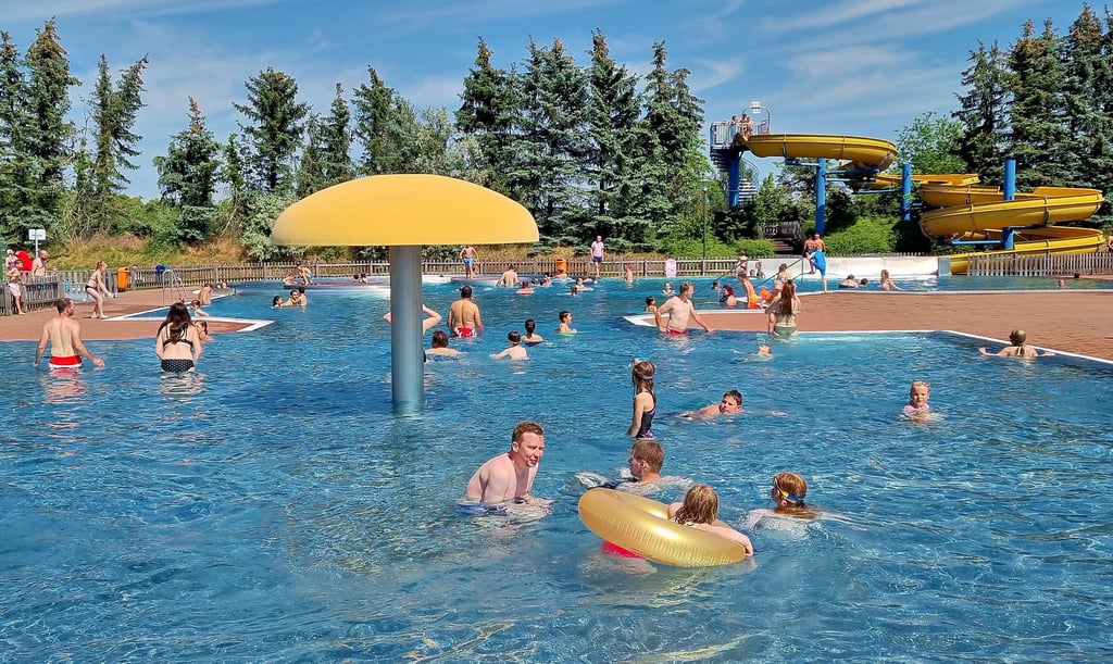 So sieht es bei gutem Badewetter im Havelberger Erlebnisbad aus. Darauf wird jetzt wieder gewartet.