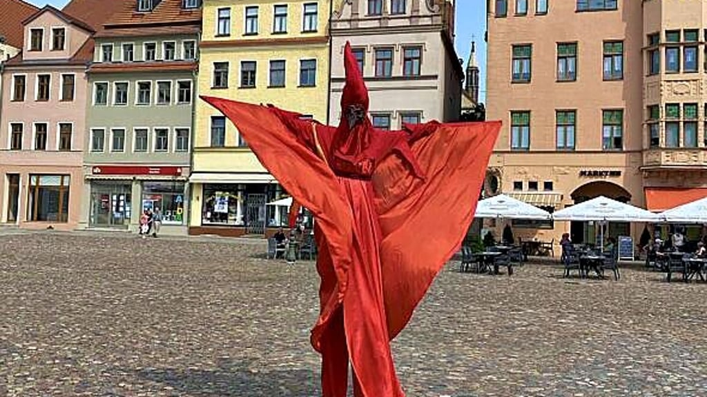 Der Feuervogel ist das Symbol der Erlebnisnacht Wittenberg.