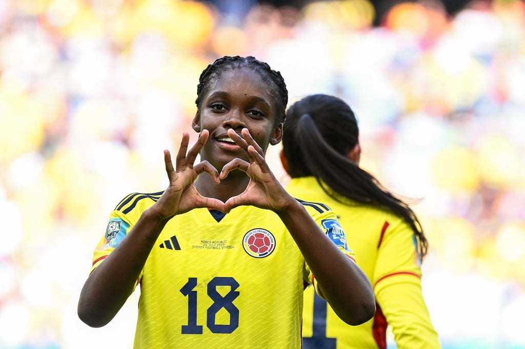 Linda Caicedo aus Kolumbien jubelt nach einem Tor.