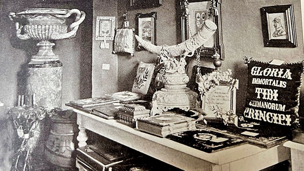 1891 - und damit bereits zu Lebzeiten des ersten deutschen Reichskanzlers - wurde in Schönhausen ein erstes Bismarckmuseum eröffnet.