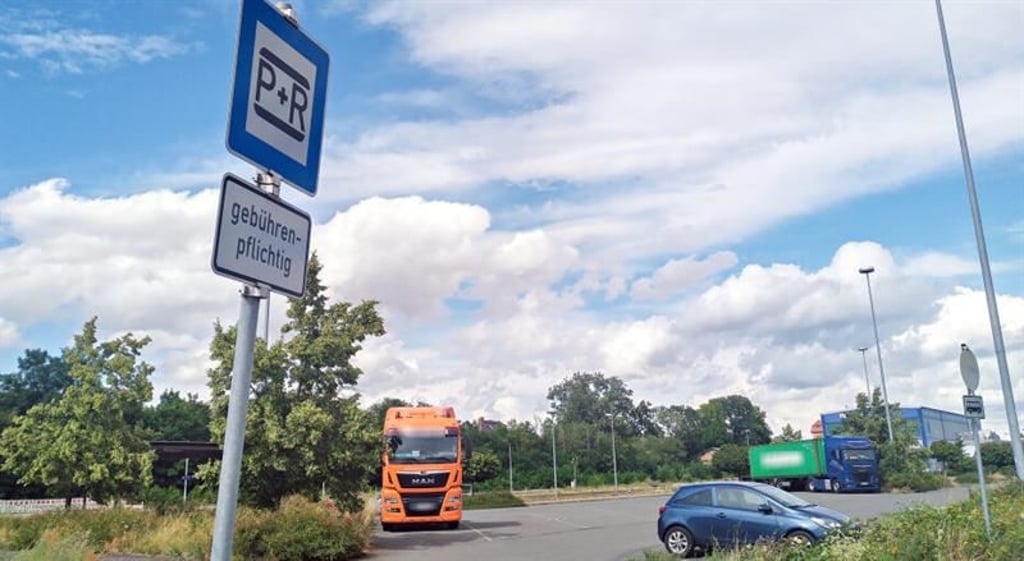 Auf dem Park-and-ride-Parkplatz „An der Walze“ in Quedlinburg herrscht meist gähnende Leere.