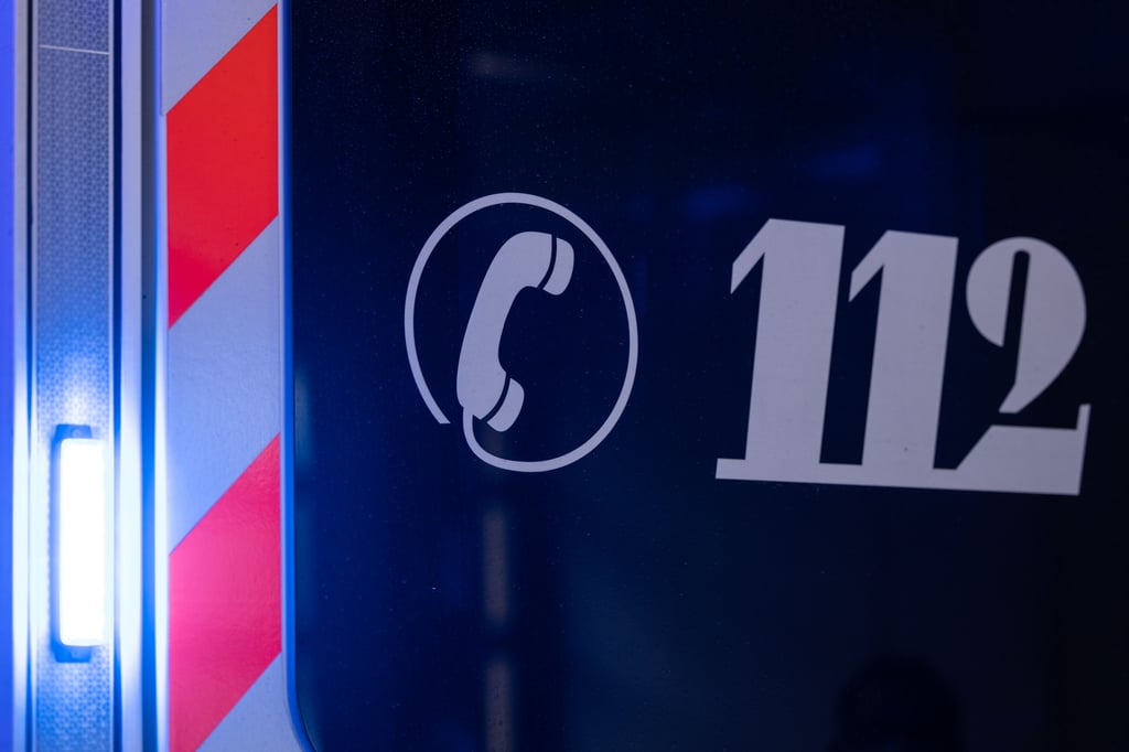 In Halberstadt hat ein Verletzter nach einem Sturz mit dem Fahrrad den gerufenen Rettungsdienst stehen lassen und ist verschwunden.