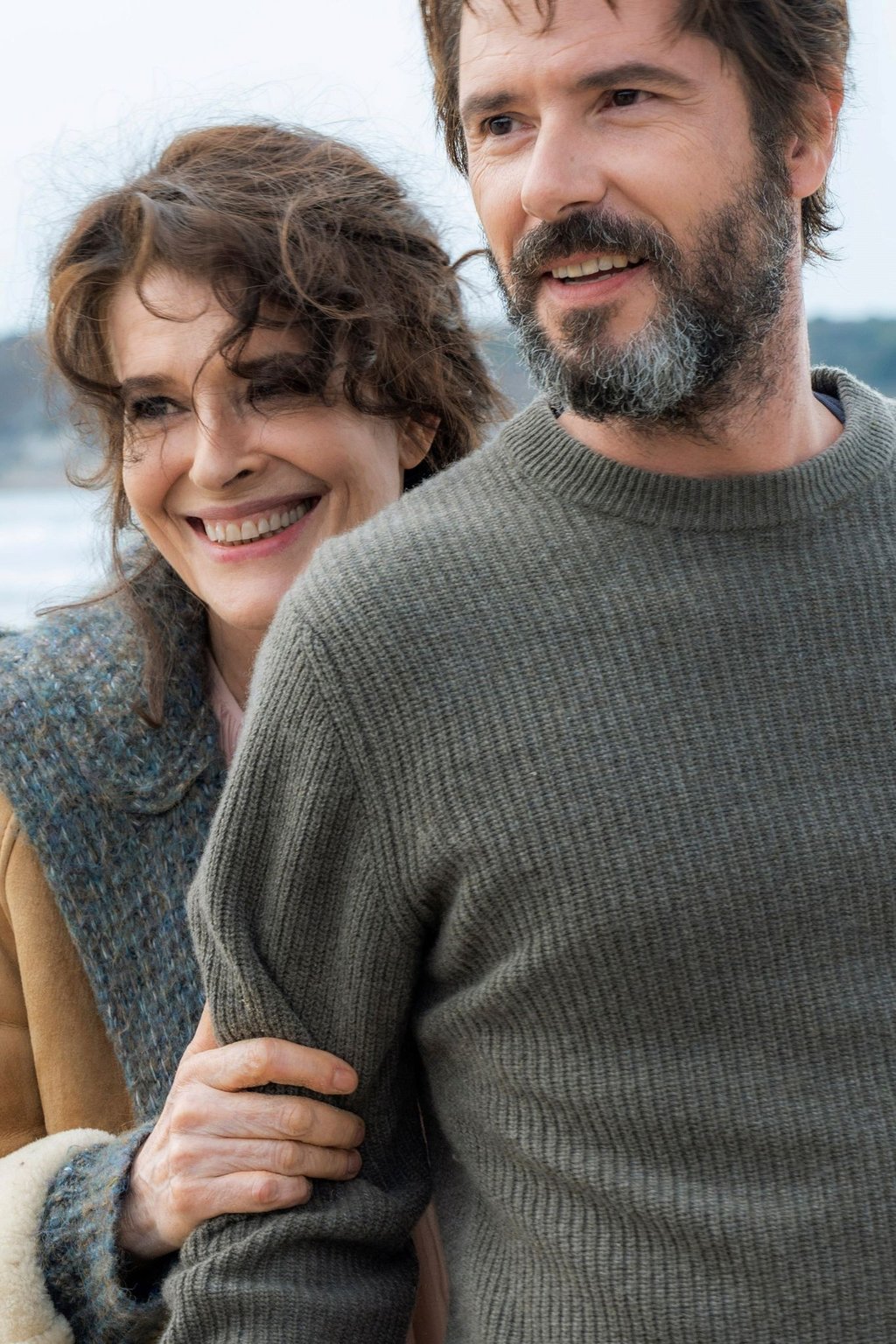 Fanny Ardant als Shauna und Melvil Poupaud als Pierre in einer Szene des Films „Im Herzen Jung.“