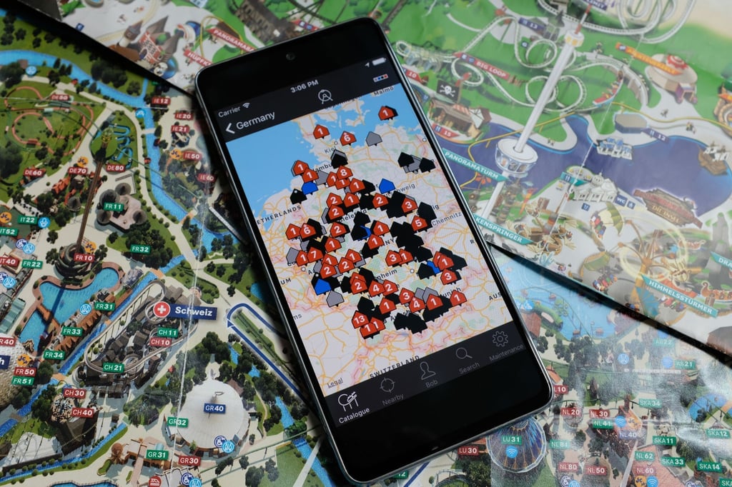 Berg- und Talfahrten: Achterbahn-Freunde behalten mit Hilfe einer App auch einen Überblick über Fahrgeschäfte, die sie schon bezwangen oder noch entern möchten.