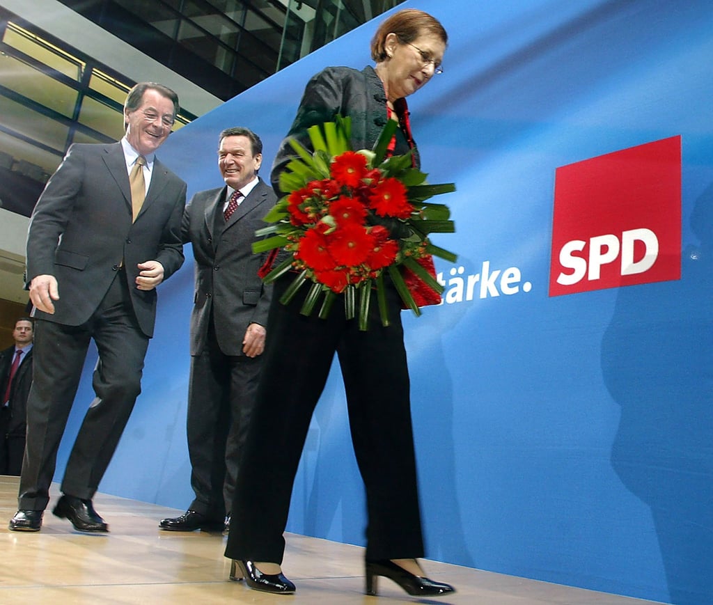 Der damalige Bundeskanzler Gerhard Schröder