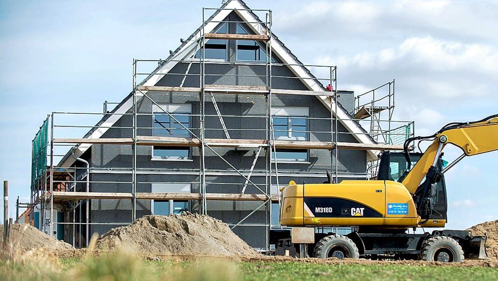 Im Altmarkkreis wurden in diesem Jahr weniger Bauanträge für Eigenheime als im Vergleichszeitraum 2022 gestellt.