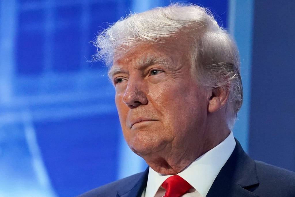 Der wachsende Berg an juristischen Problemen scheint Donald Trump politisch überhaupt nicht zu schaden. Im Gegenteil.