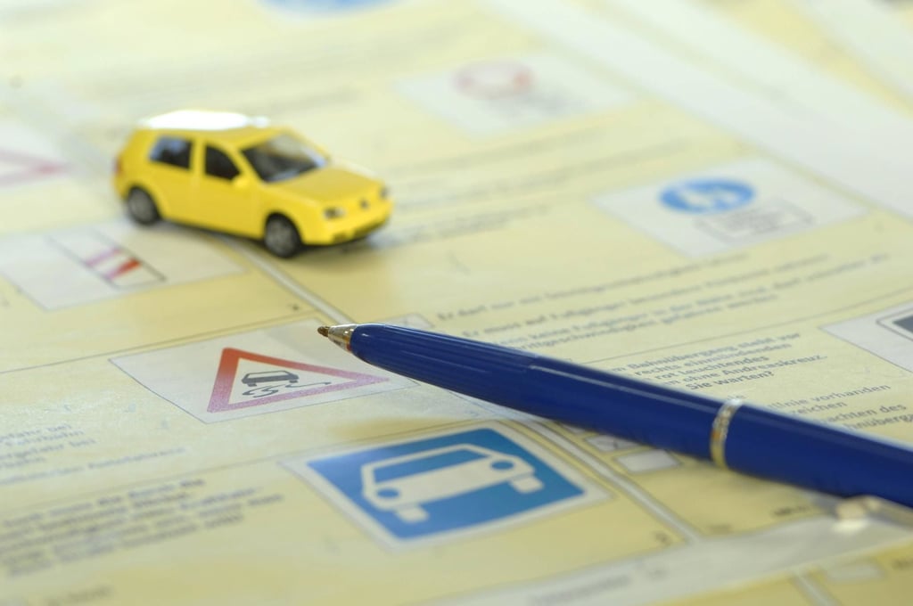 Fahrschule in Sachsen-Anhalt: Durchfallquote bei Führerscheinprüfungen auf  Rekordniveau