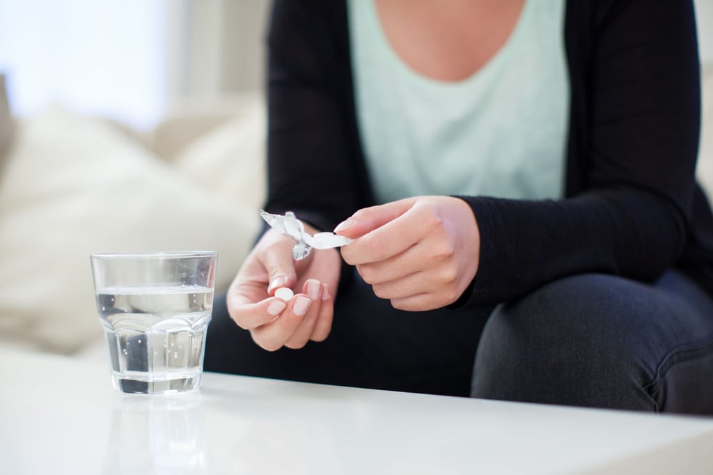 Ibuprofen oder Paracetamol wirken entzündungshemmend. Sie können daher bei leichten Blasenentzündungen zum Einsatz kommen.