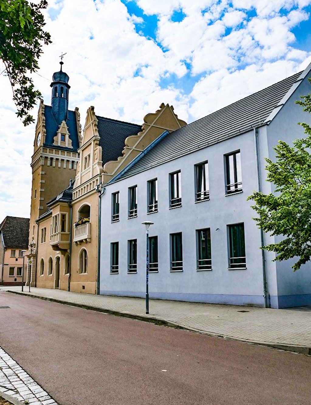 Im Güstener Rathaus tagt der Stadtrat der Eisenbahnerstadt.
