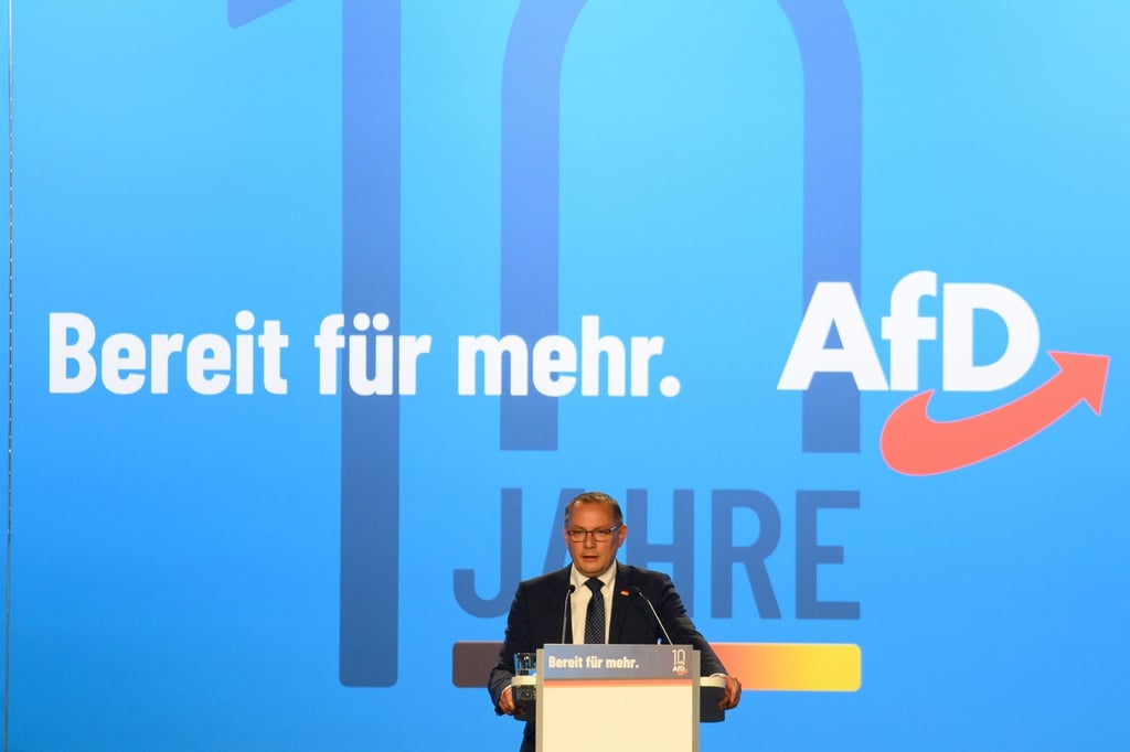 Tino Chrupalla, AfD-Bundesvorsitzender und Vorsitzender der AfD-Bundestagsfraktion, spricht auf der Europawahlversammlung.