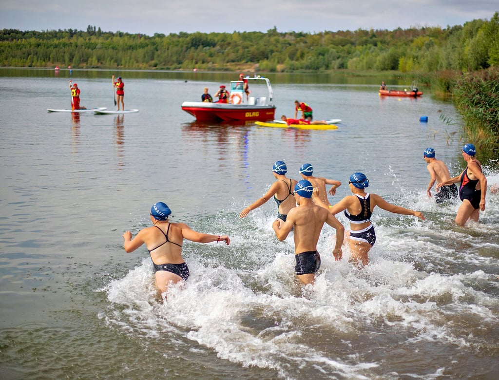 Höhepunkt des 2. Geiseltalsee-Cups ist die 1.500-Meter-Schwimmstrecke von Mücheln nach Stöbnitz.