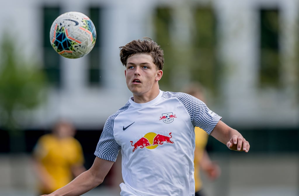 Maddox Stadel straf doppelt gegen Dresden (Archivbild).