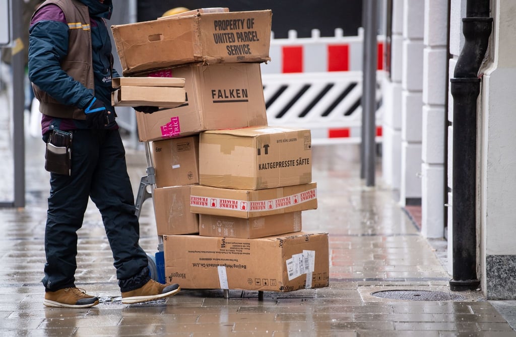 Die Paketfirmen arbeiten in Deutschland unterschiedlich stark mit externen Dienstleistern zusammen.