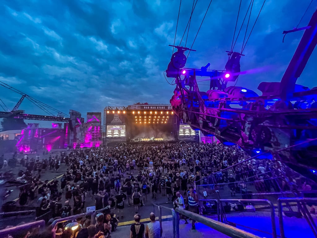 So sah es beim Full Force 2022 an der "Mad Max Stage" aus.