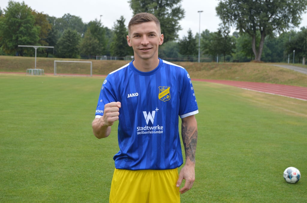Ilya Hlynianyi im Trikot des SSC Weißenfels