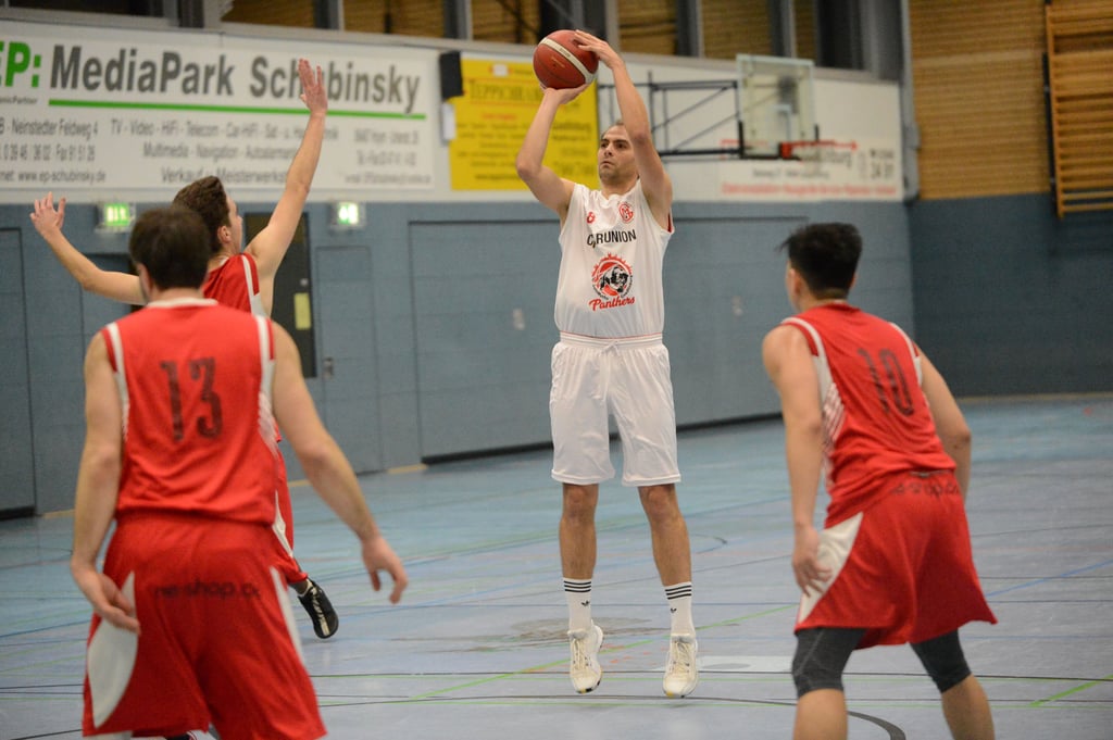 Sebastian Lindenberg will mit den GutsMuths Panthers um die Landesmeisterschaft spielen.