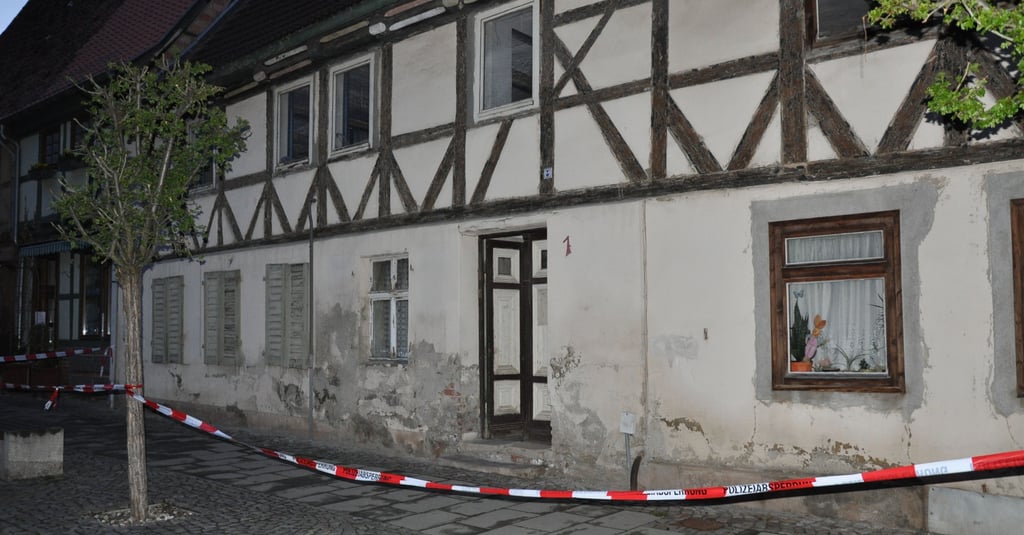 IIn diesem Haus soll der damals in Wegeleben wohnende Mann die 77-jährige Christa S. erschlagen haben.