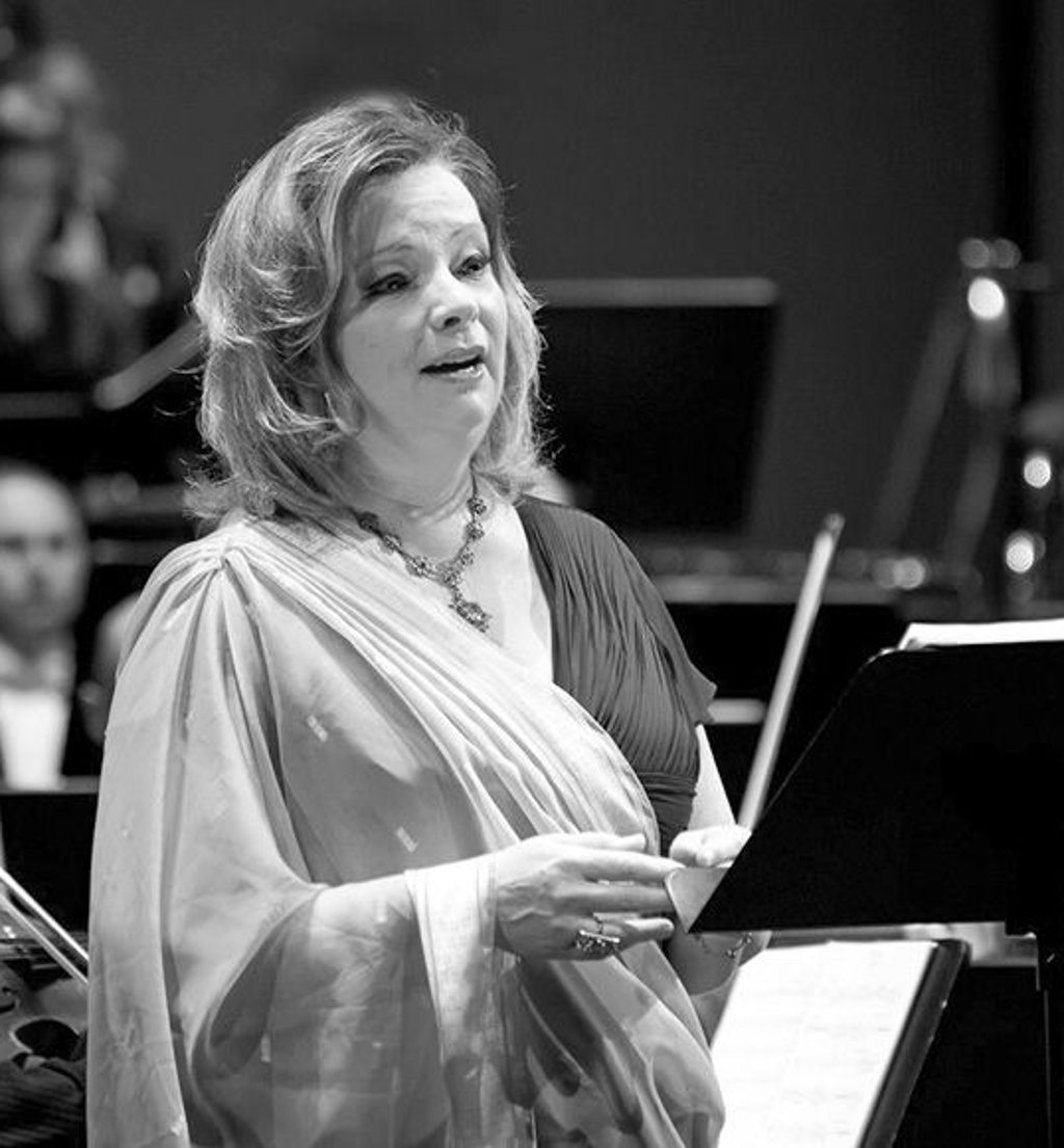 Angelina Ruzzafante in der Dessauer Opern-Aufführung von „Lakme“ im Jahr 2016.