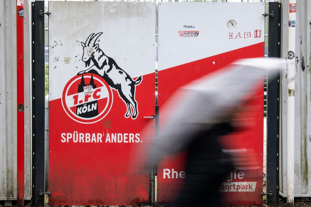 Der 1. FC Köln verliert in der VBL Club Championship den Anschluss an Hansa Rostock.