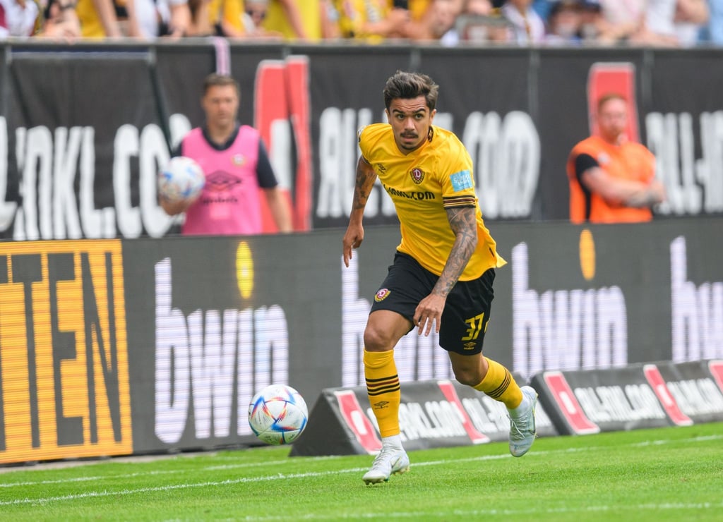 Dynamo Dresdens Oliver Batista Meier in Aktion.