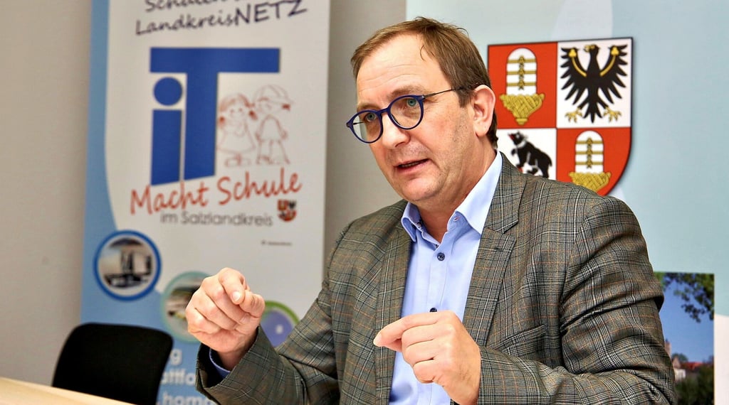 Der Landrat des Salzlandkreises, Markus Bauer, im Neujahrsinterview mit der MZ.