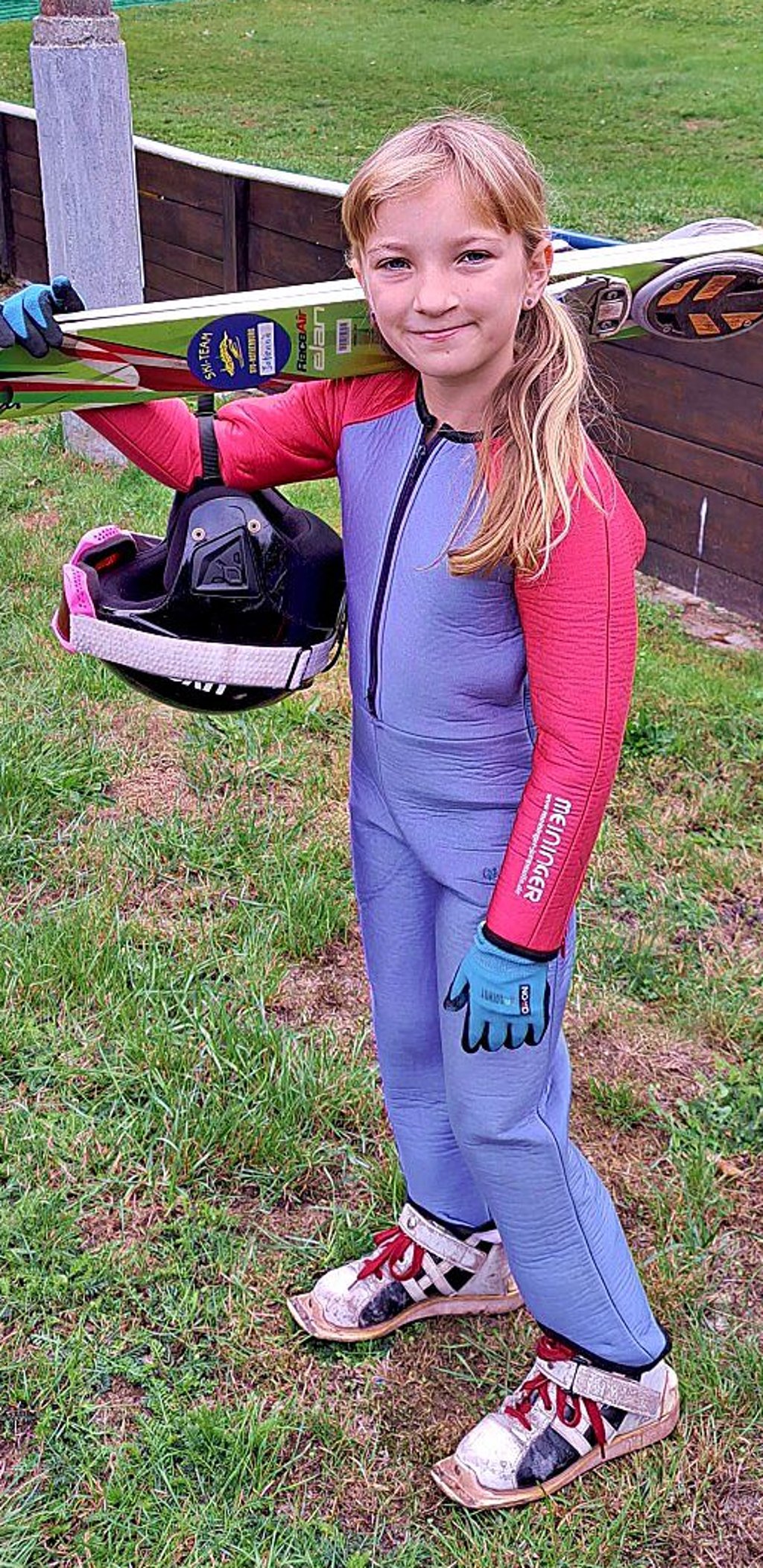 Man munkelt, dass Skispringerin Magdalena Fuchs zur Preisverleihung nicht geflogen kommt.