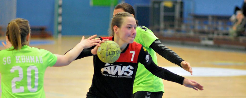 Von der Siebenmeterlinie zeigte Schönebecks Vivien Goldgraebe nicht ihre gewohnten Stärken. Dennoch traf sie vier Mal. Zum Sieg reichte es für die Handballerinnen aus der Elbestadt allerdings nicht.