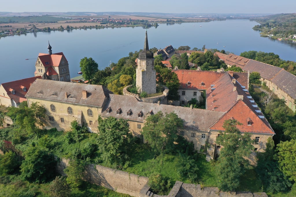 Schloß Seeburg am Süßen See in Seeburg.