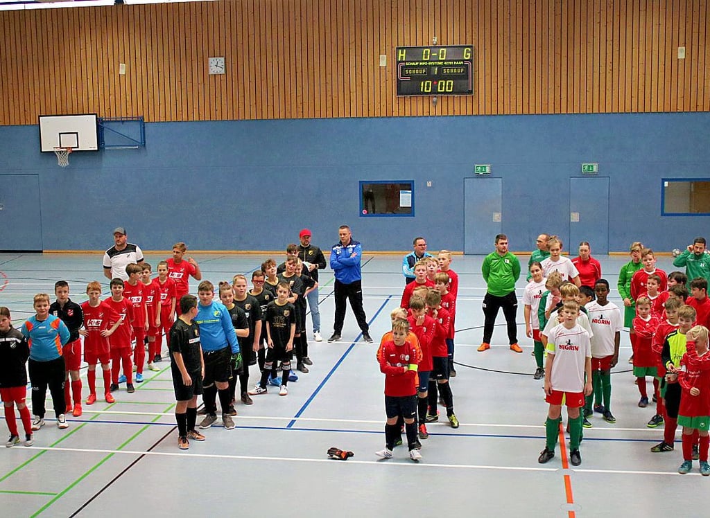 Die D-Junioren der Jugendspielgemeinschaft Obere Aller begrüßten vier Gastteams, ließen aber nichts anbrennen und gewannen ihr Turnier.
