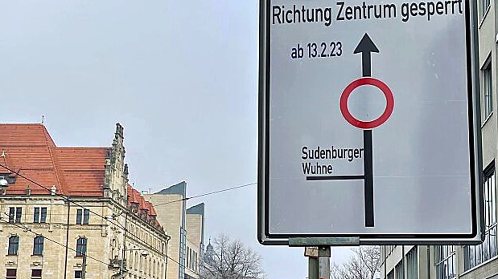 Halberstadt Zittert: Wie Die Brückensperrung Die Händler An Der Halberstädter Straße In Den Ruin Treibt – Wir Stehen Vor Dem Aus! - df4ts0r