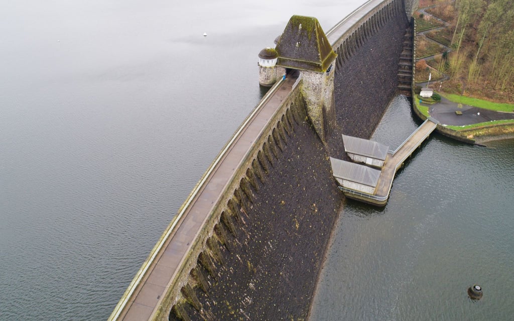 Durch den Eintrag von Sedimenten drohen große Staudämme bis 2050 rund ein Viertel ihrer Speicherkapazität zu verlieren.