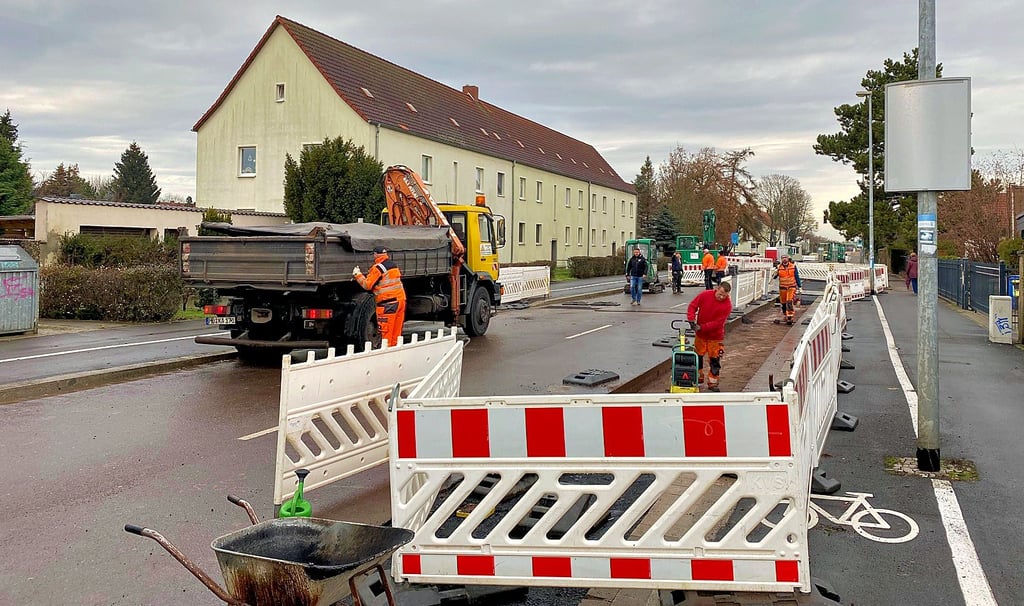 Kurz vor Weihnachten vergangenen Jahres wurde der zweite Bauabschnitt mit leichter Verzögerung beendet. Nun soll im Februar 2023 der letzte Abschnitt in Magdeburg-Nordwest beginnen.