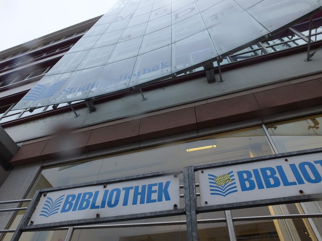 Die Stadtbibliothek im Breiten Weg 109 ist Schauplatz für die Magdeburger Lesebühne.