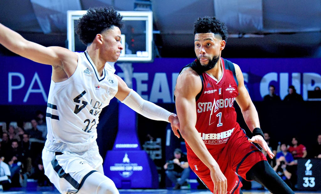 Scottie Reynolds (r.) verstärkt ab sofort den Syntainics MBC.