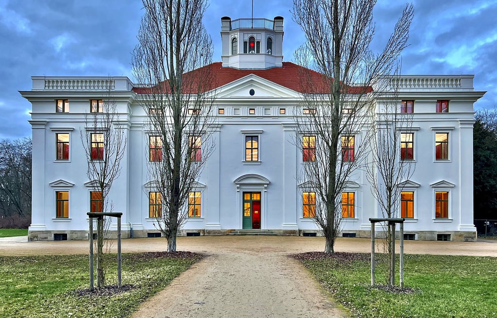 Sie ist die Schatzkiste Anhalts: die Anhaltische Gemäldegalerie im Schloss Georgium. Doch wie lange gehört sie noch der Stadt?