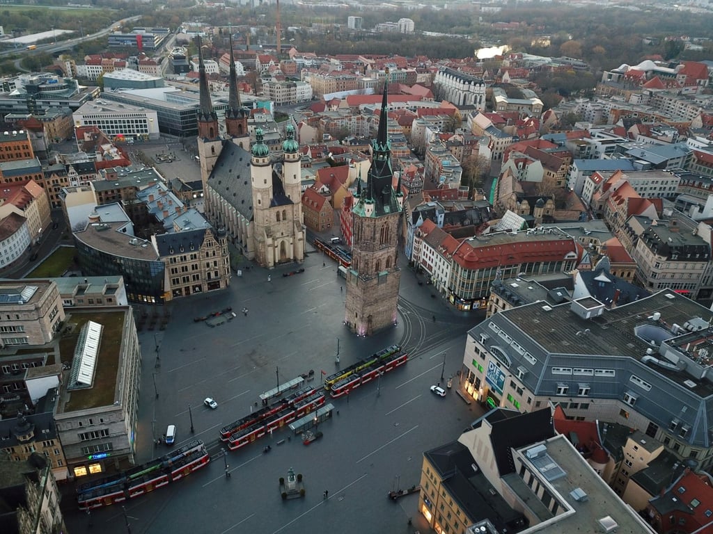 Der Marktplatz in Halle aus der Vogelperspektive