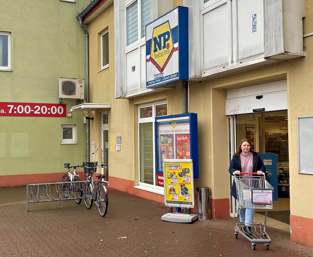 Der NP-Markt am Holzweg macht den Magdeburger Anwohnern seit einiger Zeit Sorge. Falls er schließen sollte, fällt die letzte Einkaufsmöglichkeit in Nordwest weg.