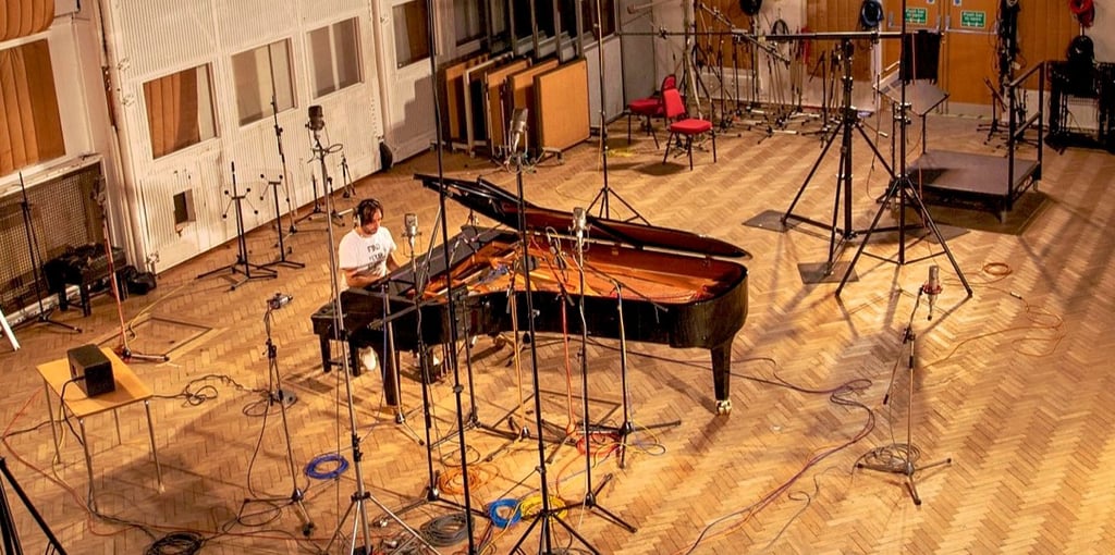 Alberto Pizzo bei den Aufnahmen in den Abbey Road Studios in London. Weitere Teile für sein neues Album entstanden auch im Jerichower Land.