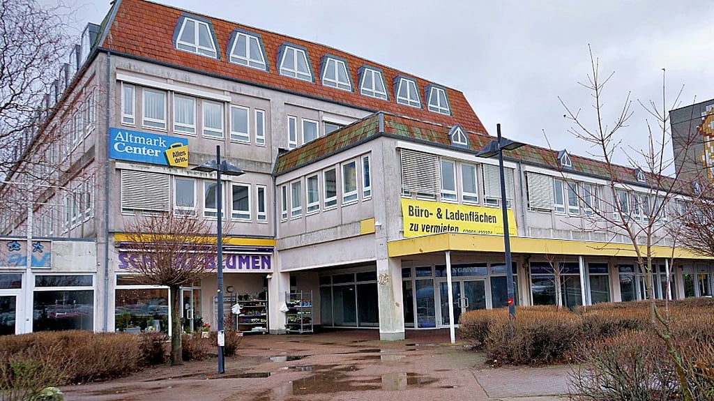 Die Einkaufszentren „Altmark Center“ in Salzwedel und ...