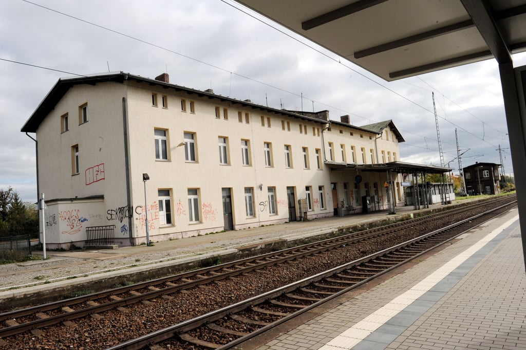 Blick auf den Bahnhof Röblingen.