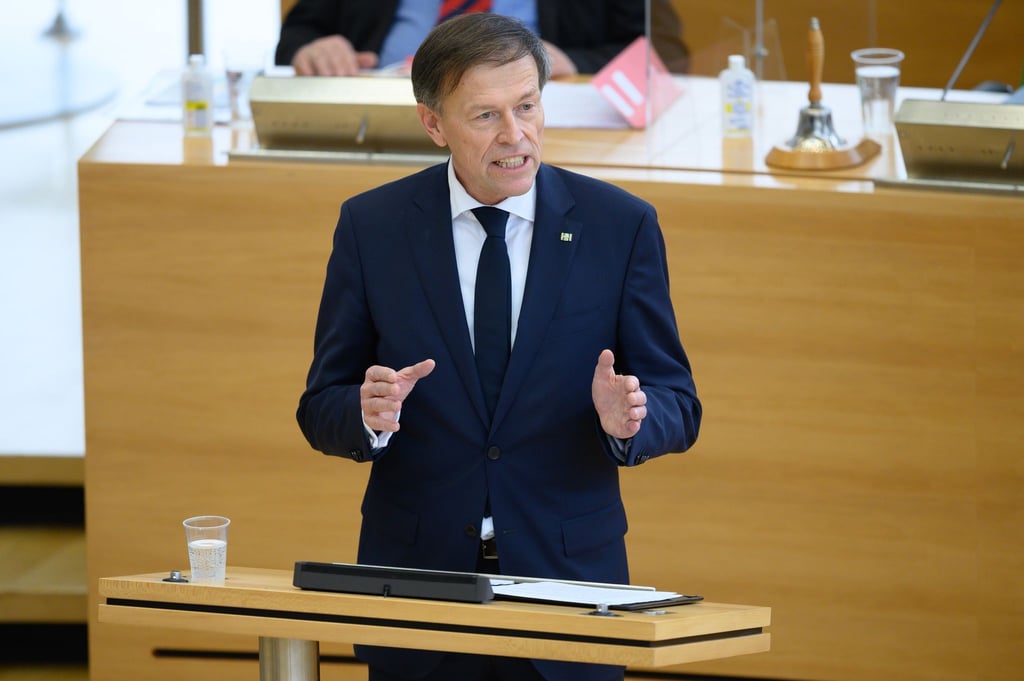 Matthias Rößler (CDU), Landtagspräsident in Sachsen, spricht.