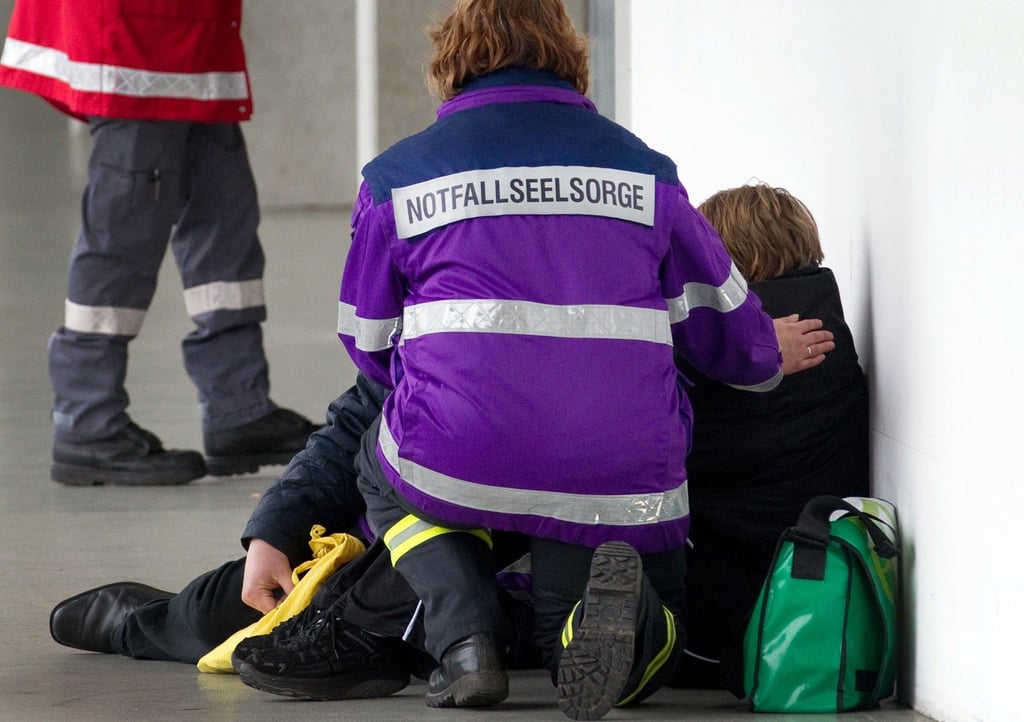 Wenn Menschen einen schweren Schicksalsschlag erleiden, stehen ihnen Notfallseelsorger sofort zur Seite. Genauso wie  Rettungsdienst und Polizei ist die Notfallseelsorge in Magdeburg rund um die Uhr in Bereitschaft.