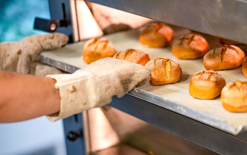 Bäckereien, Fleischereien und Wäschereien gehören zu den kleinen und mittelständischen Unternehmen, die besonders viel Energie verbrauchen.
