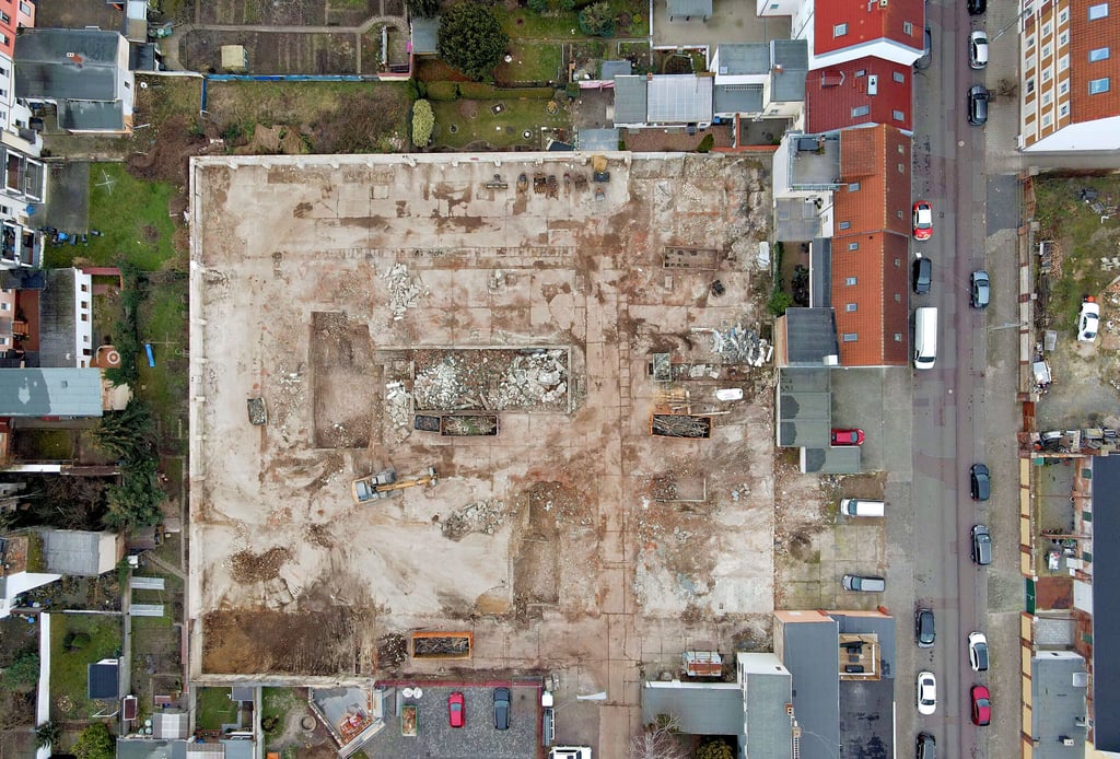 Nichts mehr übrig: Seit Oktober wurden die Gebäude des Industriegebietes abgerissen, gefördert über das Leader-Programm.