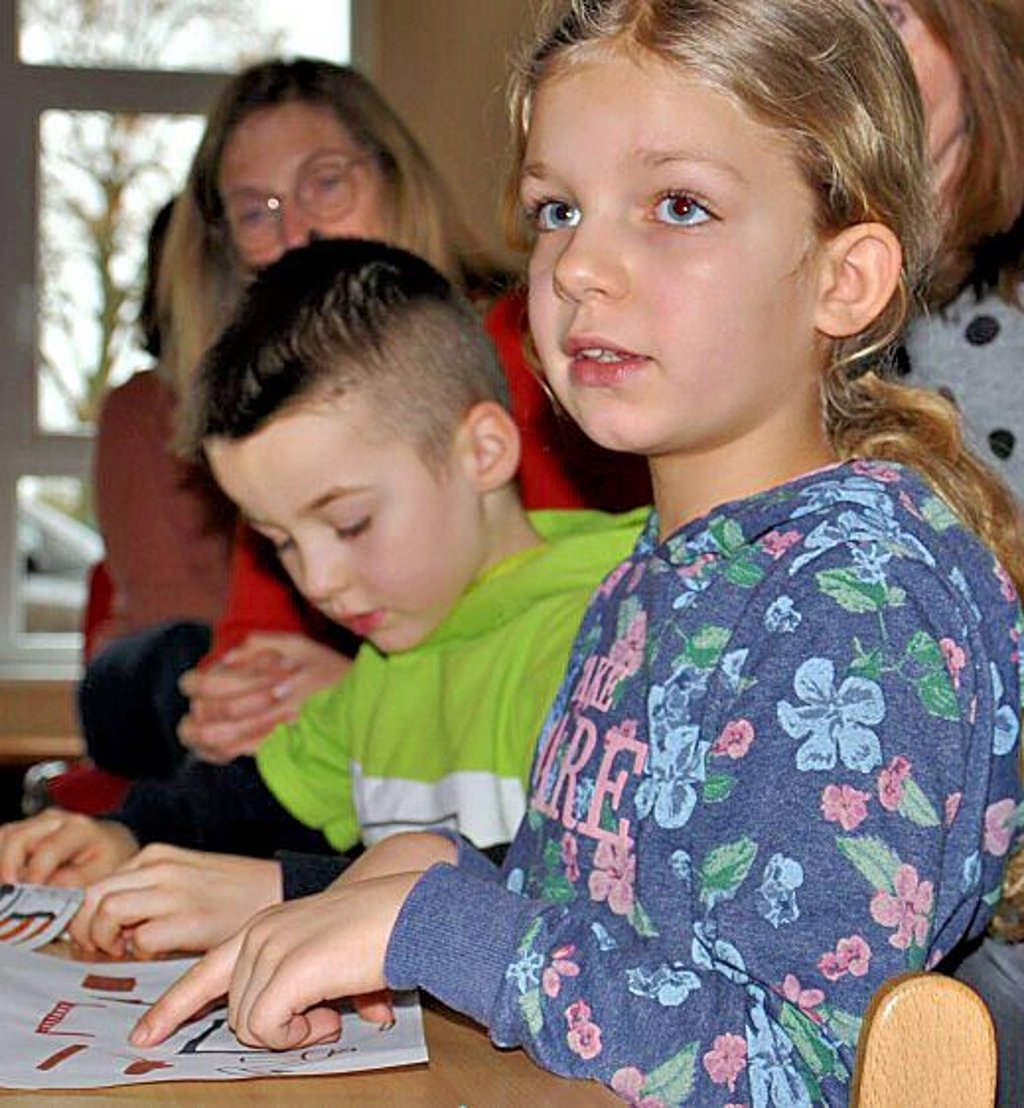 Emma Pawelke hat genaue Vorstellungen für die Neugestaltung der Bewegungsbaustelle auf dem Gelände der Kita Abenteuerland in Stendal.
