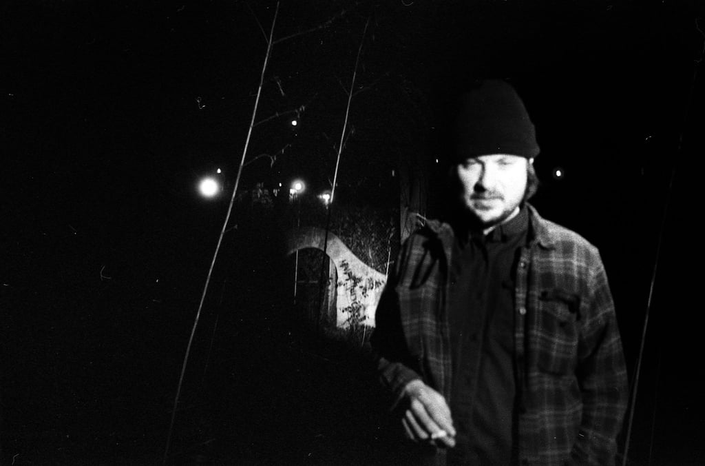 Ghost Woman ist das Projekt von Evan John Uschenko, der die 60er Jahre liebt.