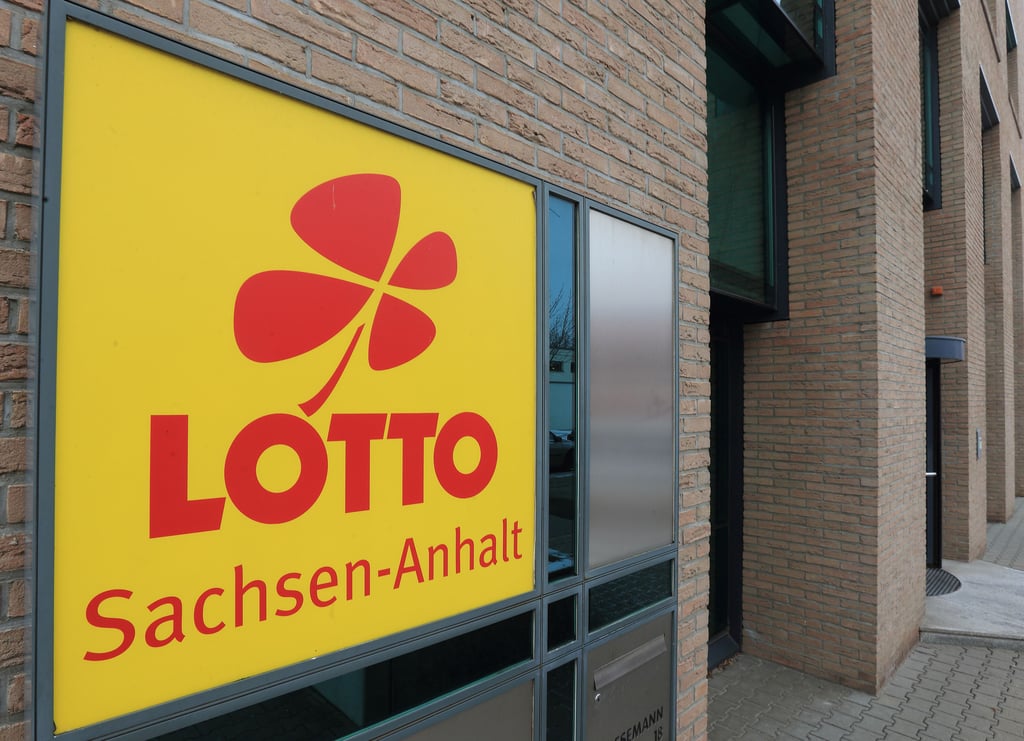 Der Eingang der Lotto-Gesellschaft in Magdeburg.