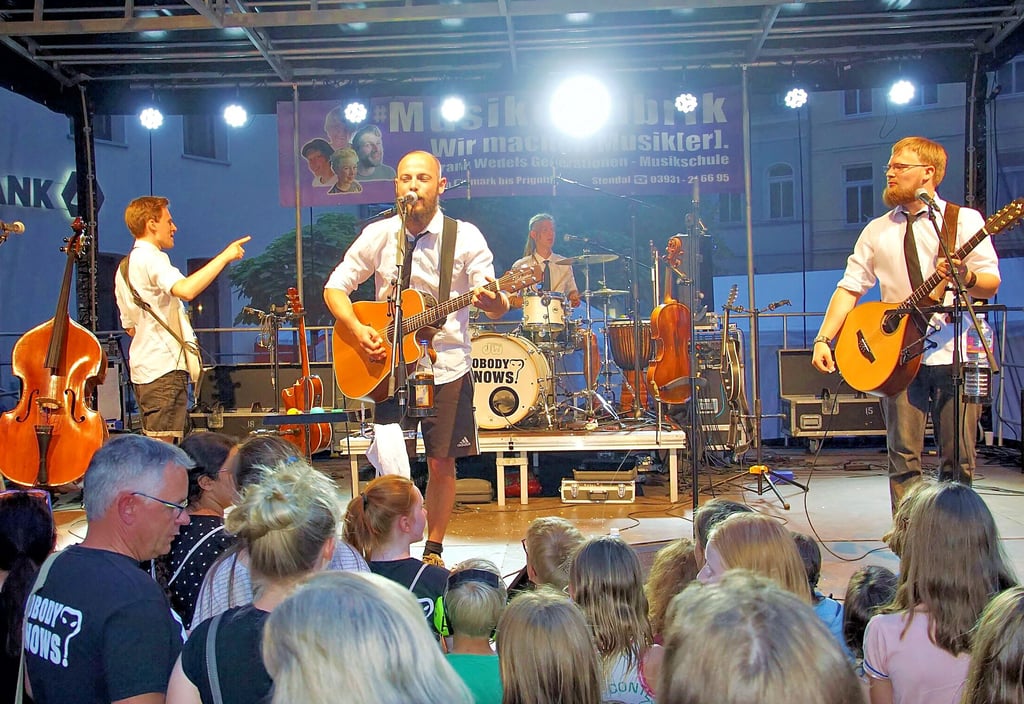 Zuletzt fand ein Rolandfest in Stendal im Jahr 2019 statt. Unter anderem trat die Band „Nobody Knows“ auf. Im Jahr 2023 darf sich wieder auf das traditionelle Fest gefreut werden.