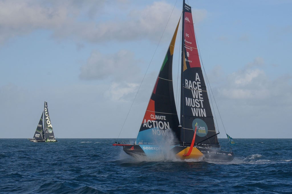Boris Herrmann und sein Team Malizia haben das erste Hafenrennen zum Auftakt des 14. The Ocean Race in Alicante gewonnen.